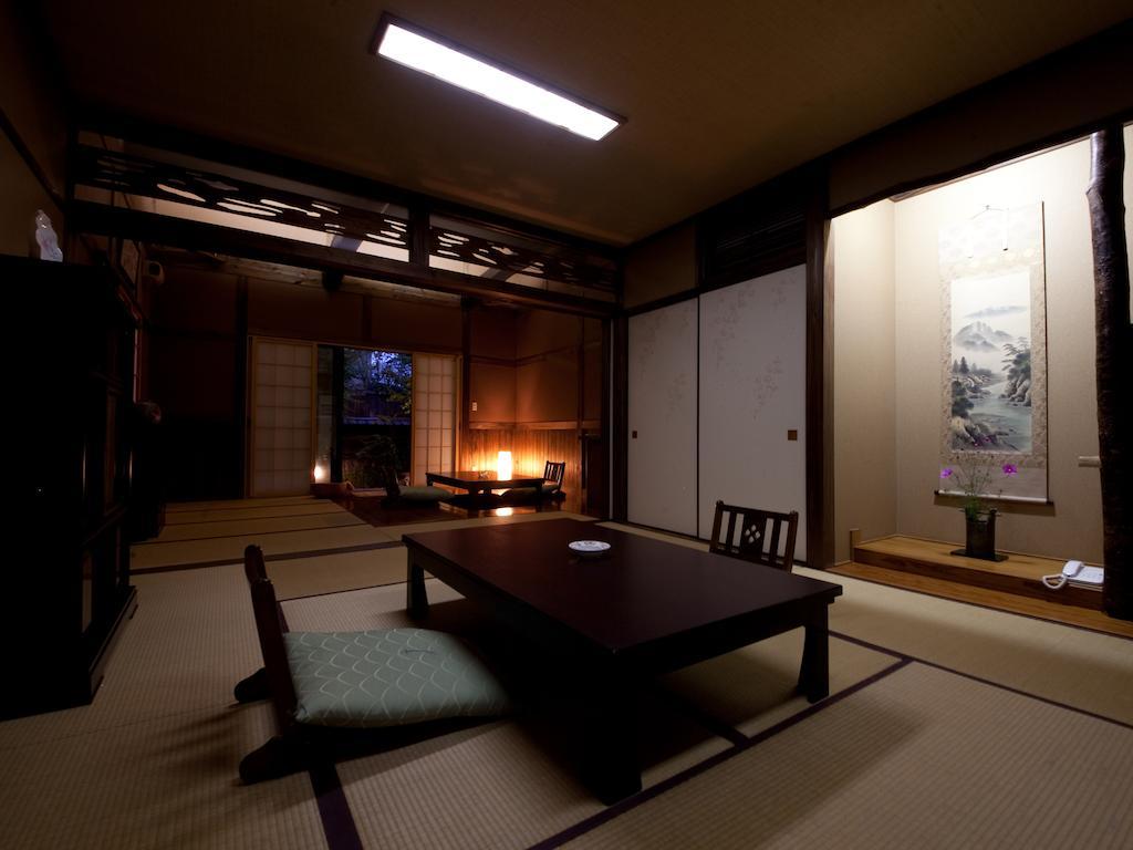 Hatago Kounokura Jufu Kültér fotó